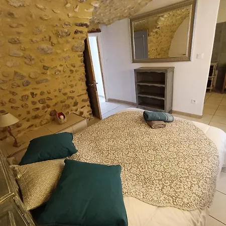 Apartment Entre Vignes Et Oliviers *